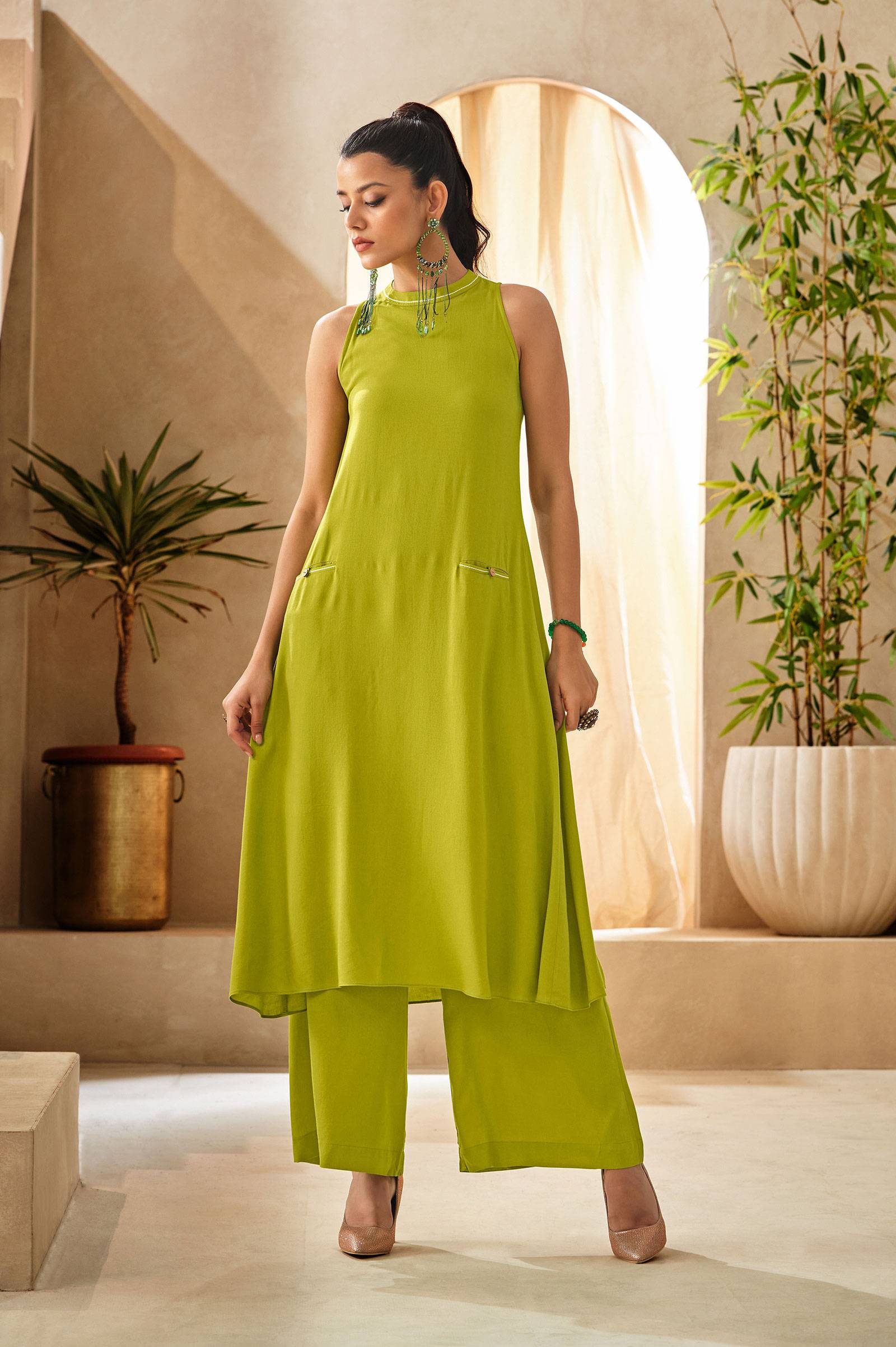 lime-green-halter-neck-kurta-and-culottes-set-with-front-pocket