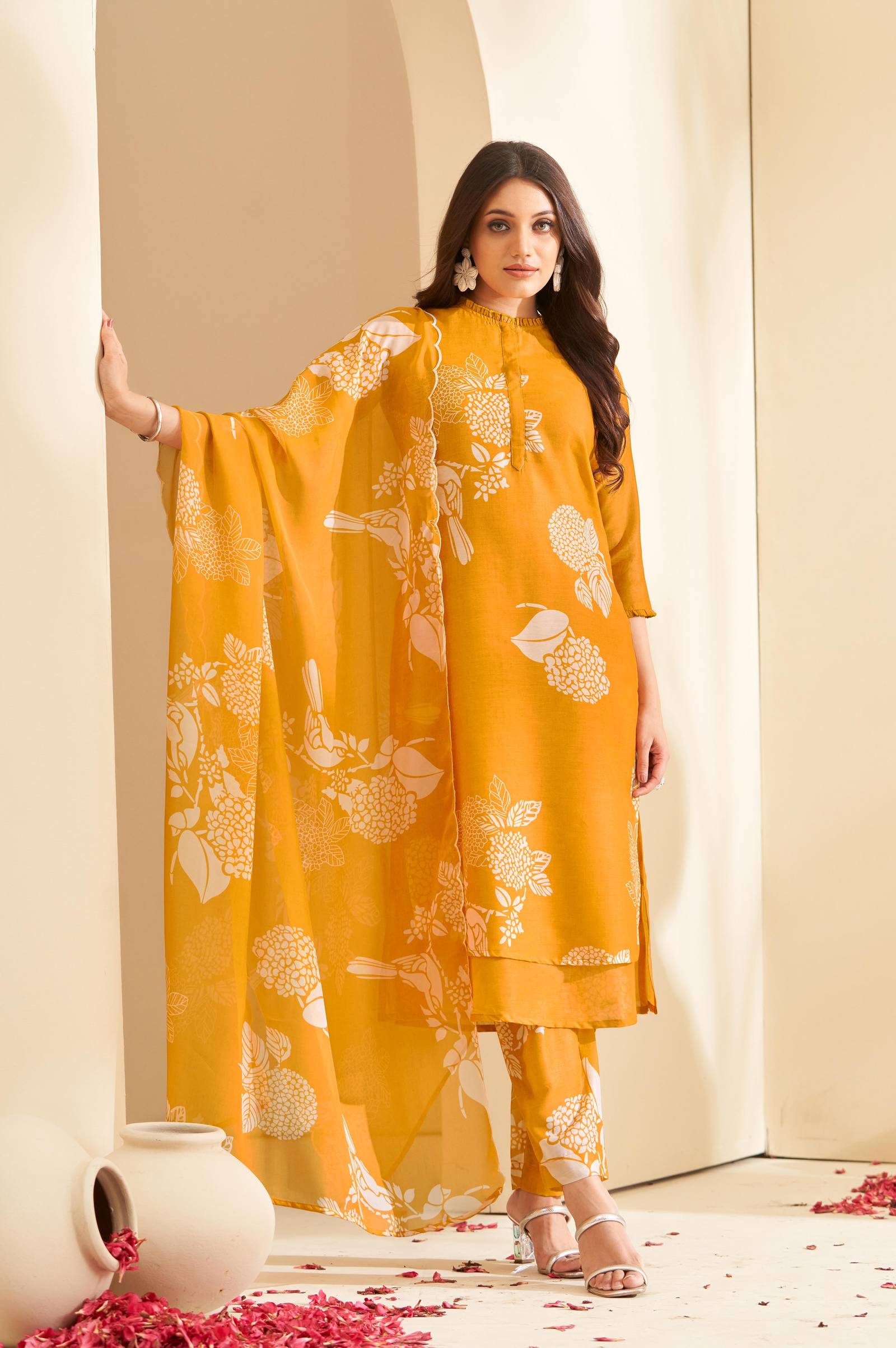 mustard-floral-printed-mandarin-collar-straight-kurta-with-palazzos-dupatta