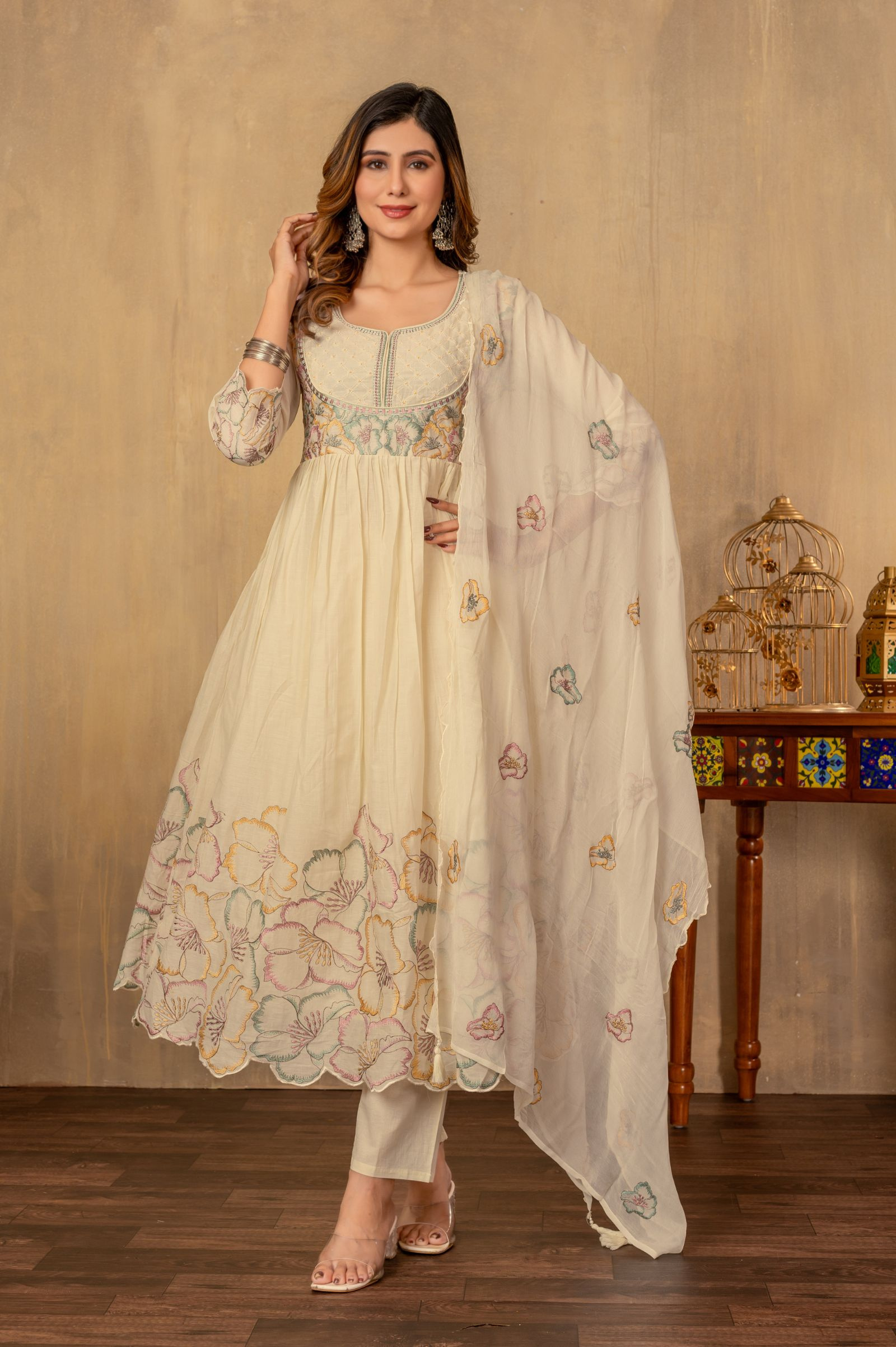 white-cotton-embroidered-with-handwork-kurta-set-with-dupatta-for-women