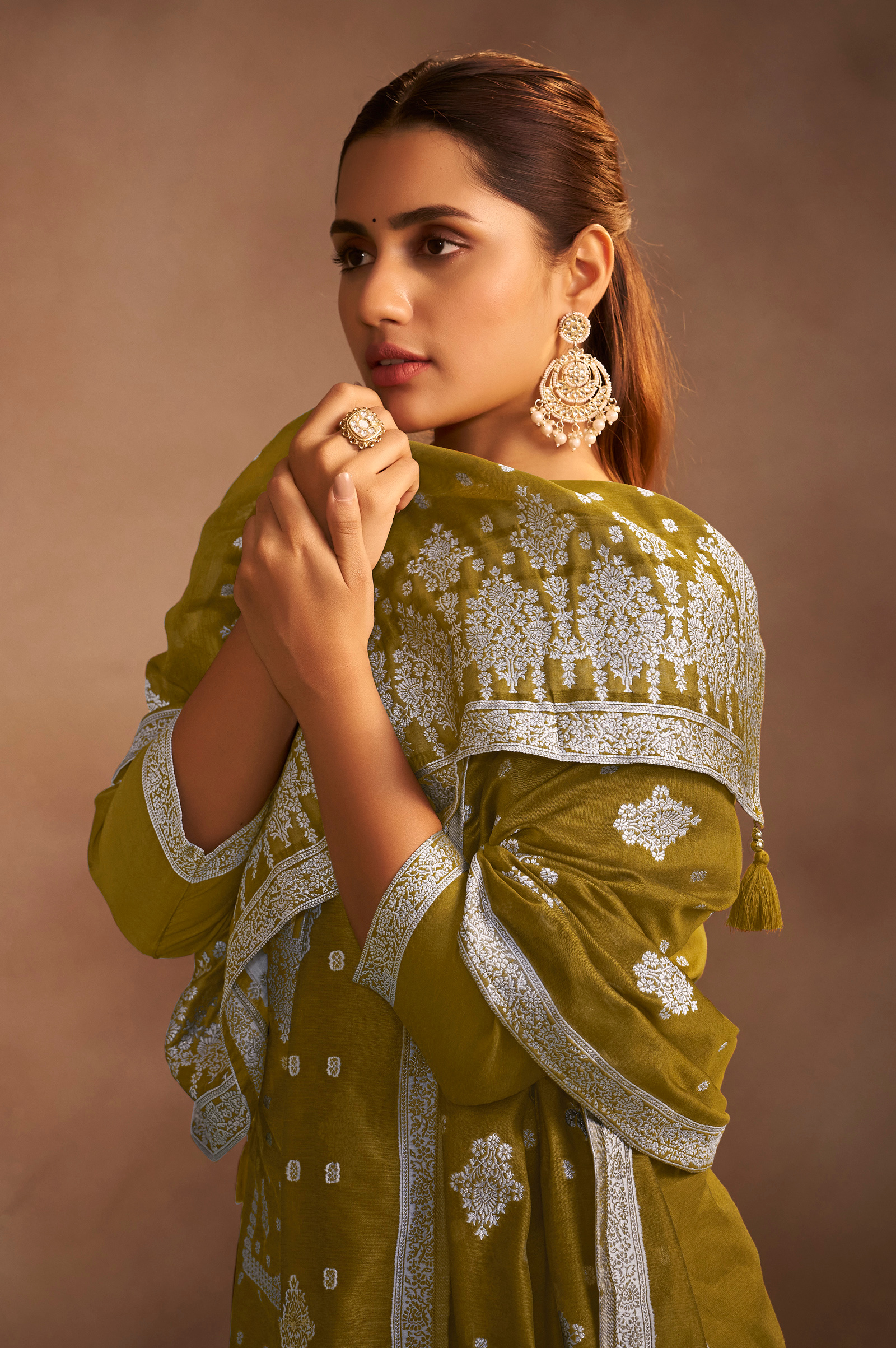womens-olive-green-jacquard-art-silk-flared-kurta-set-with-cotton-bottom-silk-blend-dupatta-7