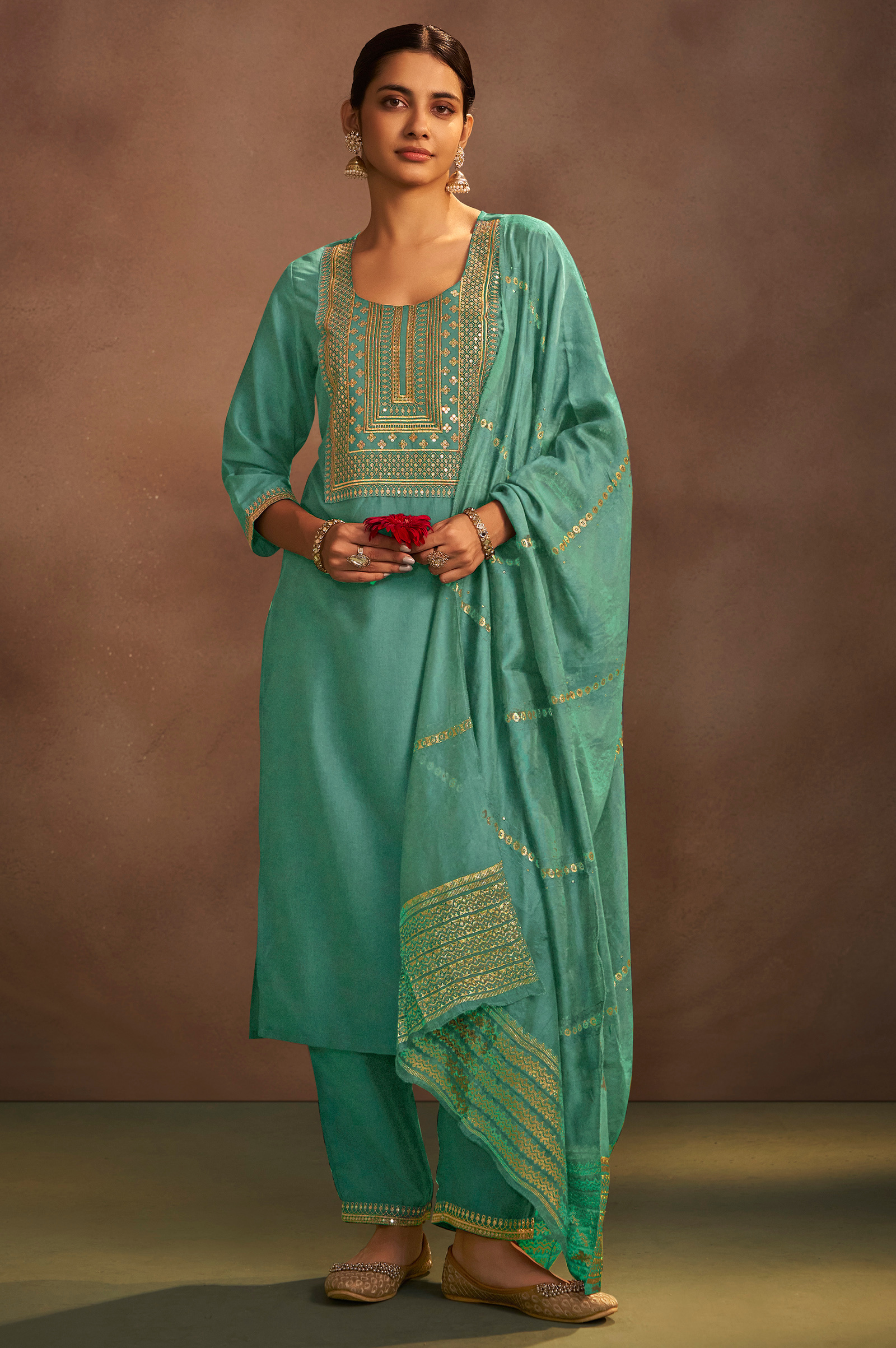 bottle-psita-chinnon-embroidered-kurta-set-with-jacquard-dupatta-521