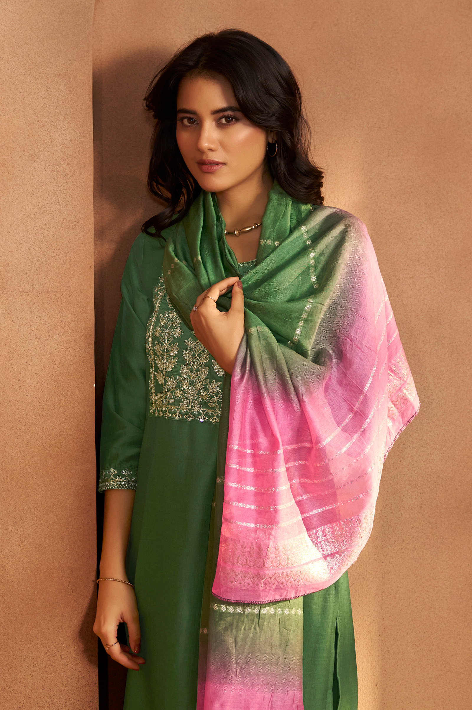 green-cotton-blend-embroidered-kurta-pant-with-chanderi-jacquard-dupatta