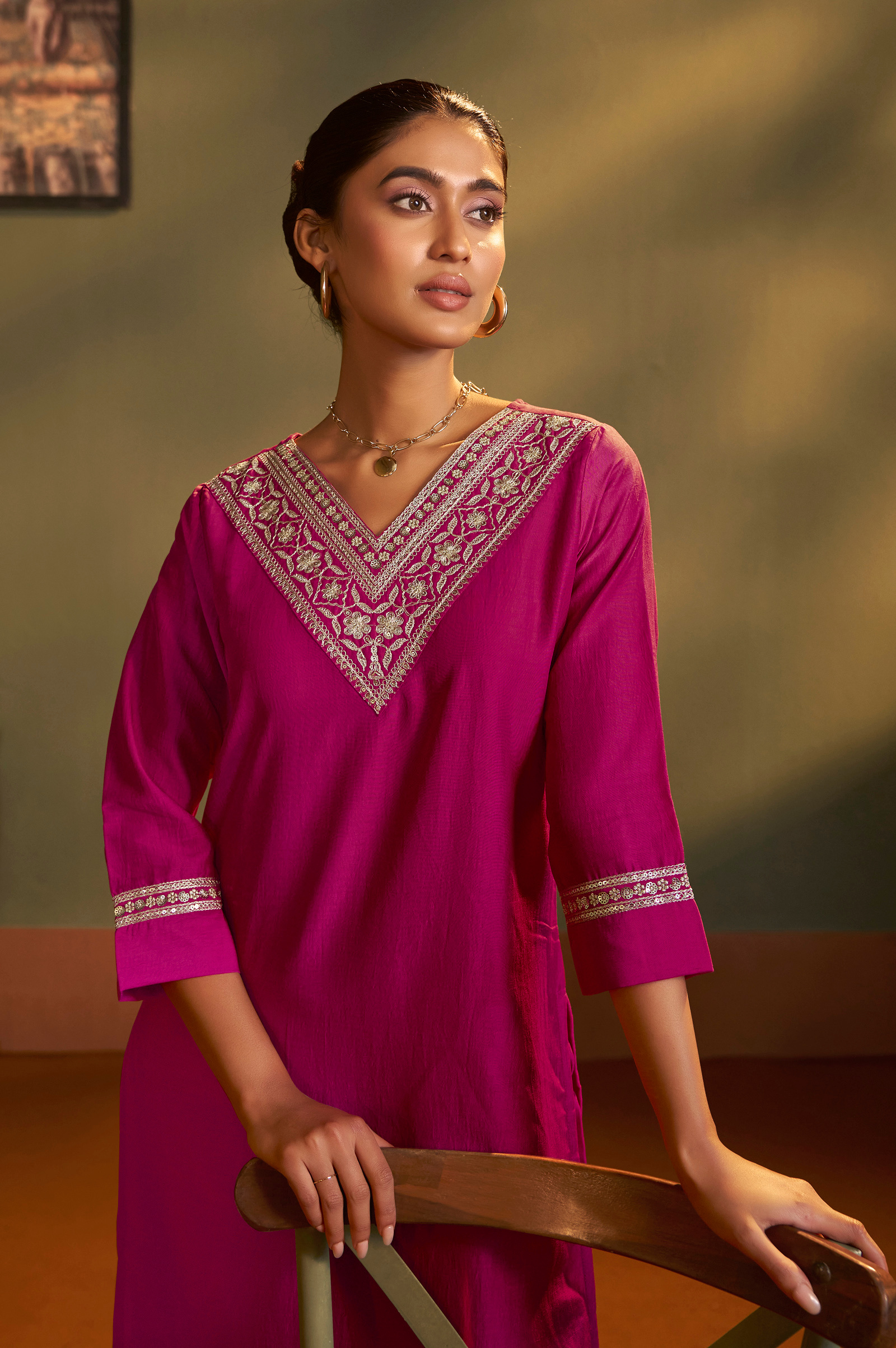 women-pink-cotton-blend-embroidered-straight-kurta-with-pant-organza-jacquard-printed-dupatta