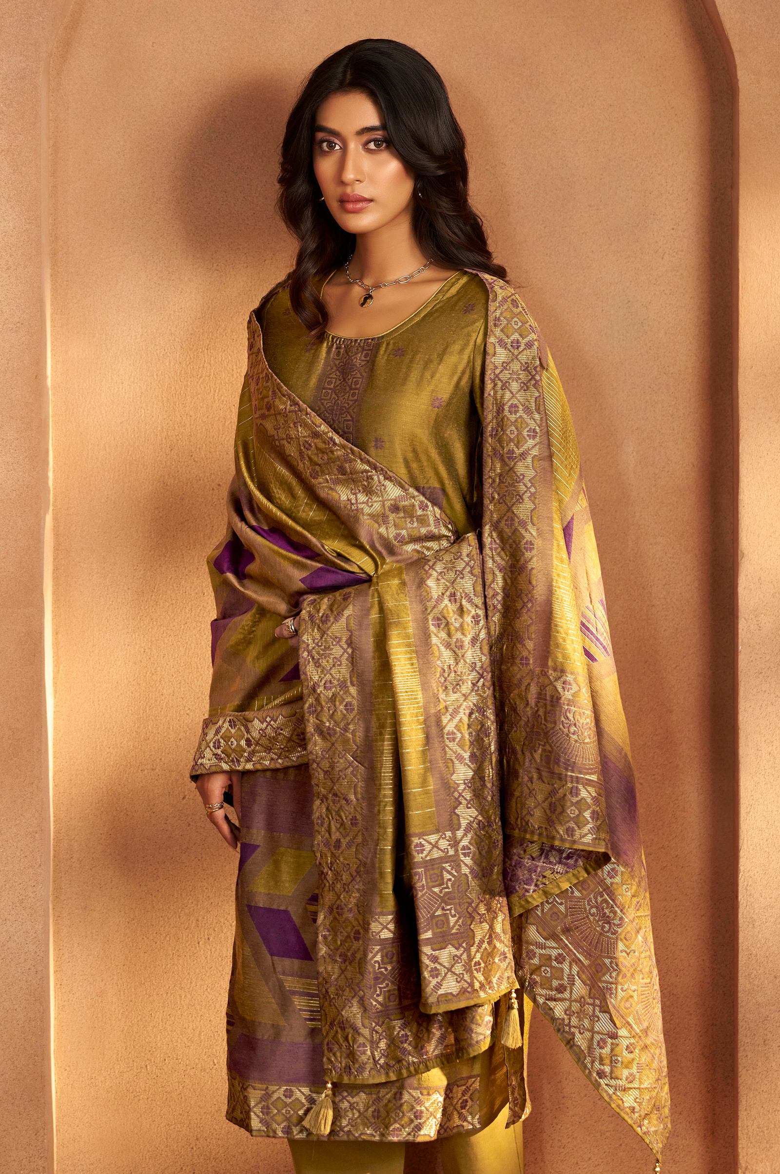 mustard-jacquard-art-silk-fla-mustard-kurta-set-with-cotton-bottom-silk-blend-dupatta