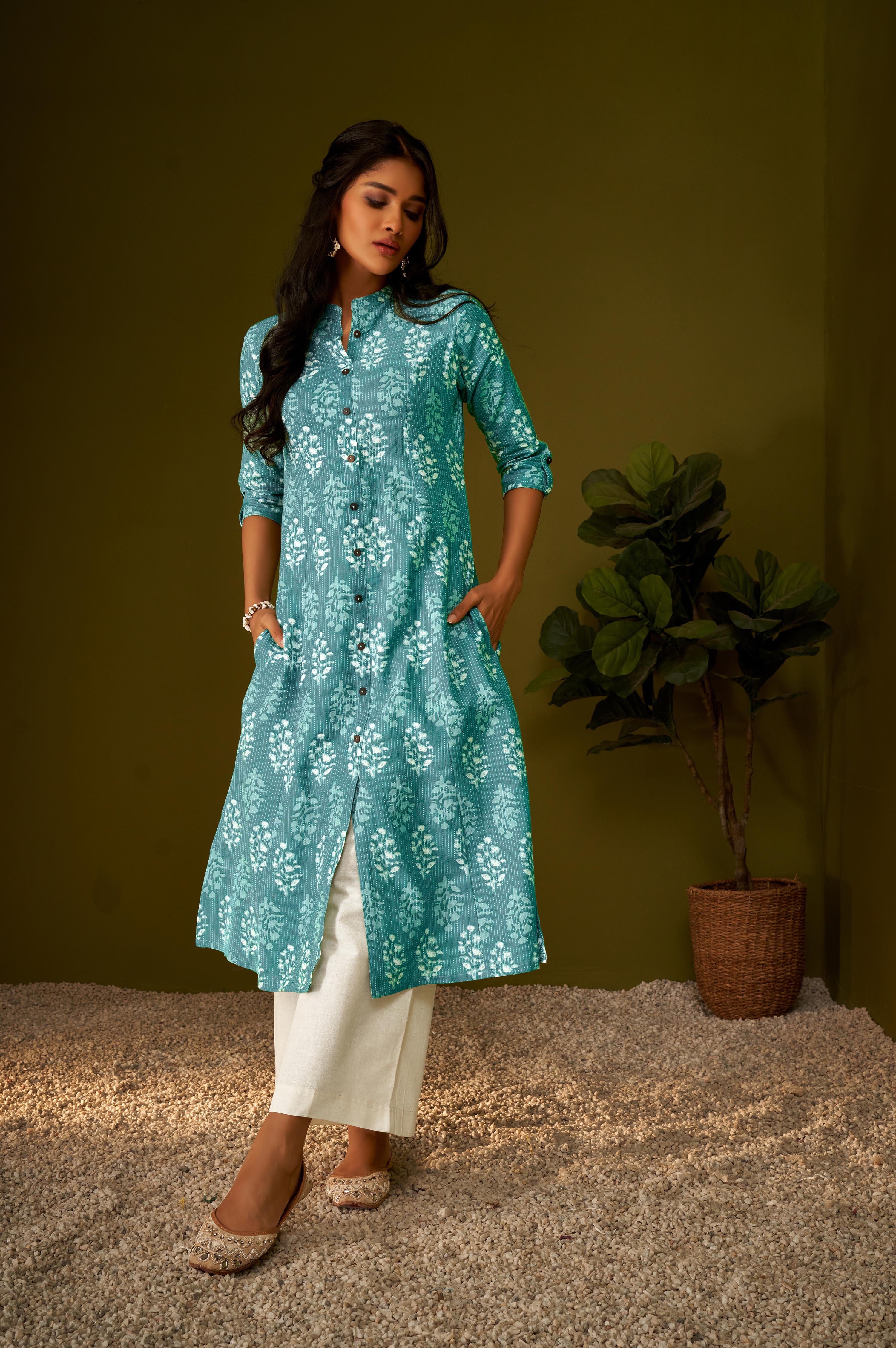 women-sky-blue-cotton-ethnic-motifs-a-line-kurta
