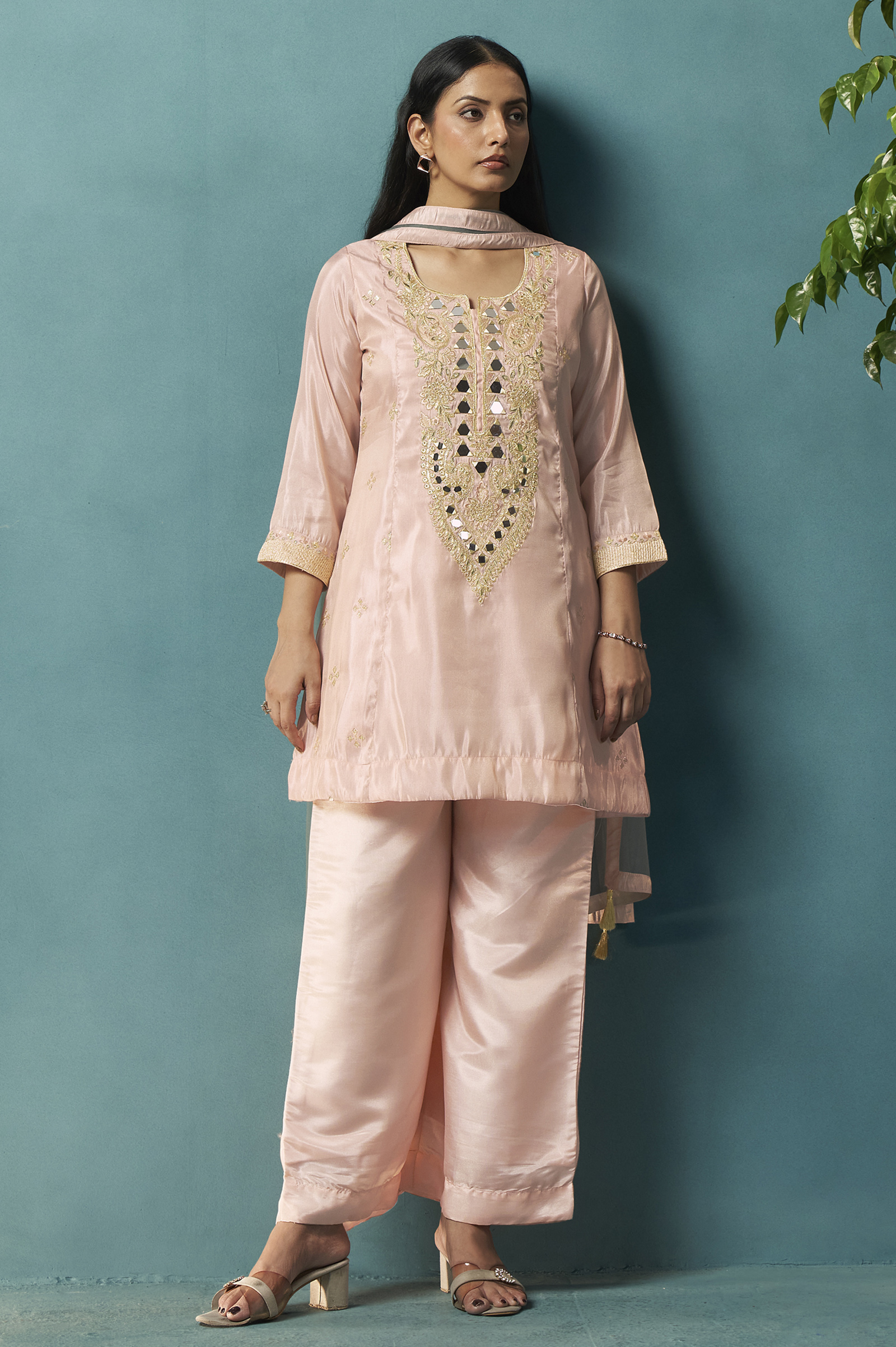 light-pink-silk-blend-embroidery-straight-kurta-set