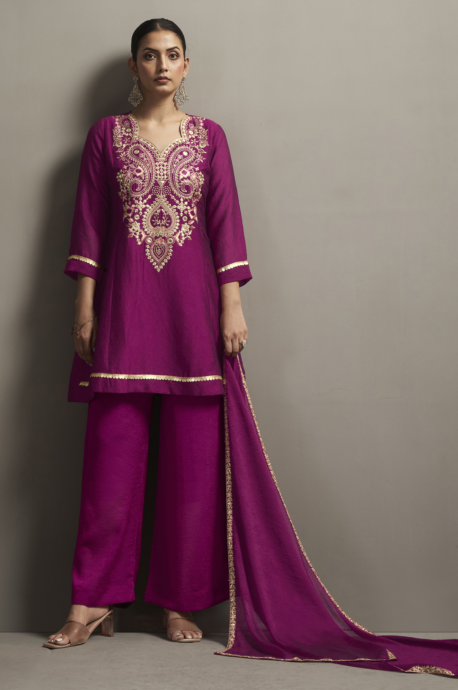 womens-rani-pink-embroidered-silk-blend-straight-kurta-set