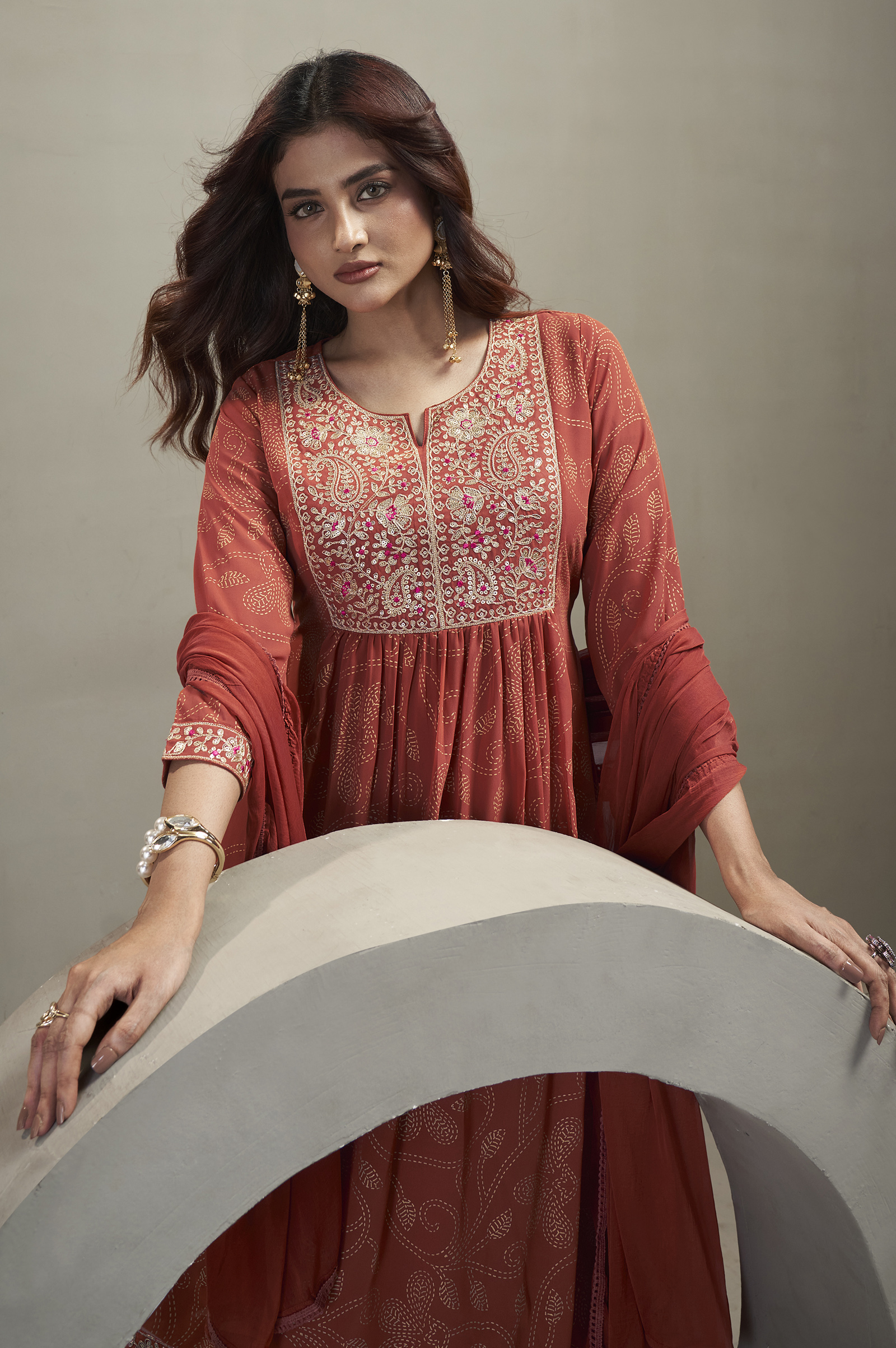 womens-orange-georgette-embroidered-straight-kurta-set-with-chiffon-dupatta