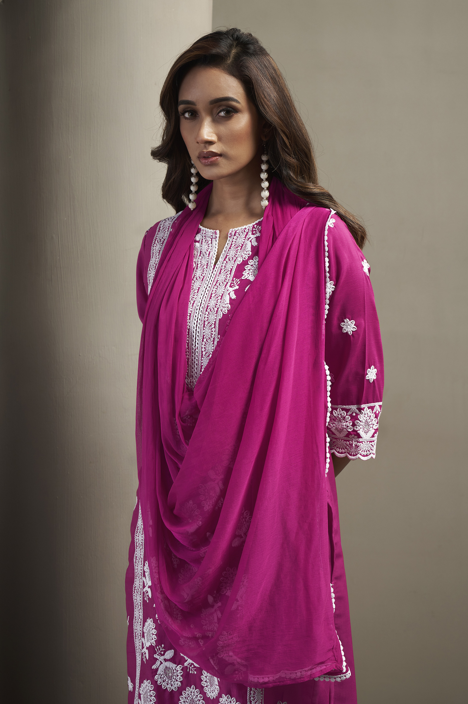 womens-pink-cotton-blend-schiffli-embroidered-straight-kurta-with-solid-cotton-blend-pants-solid-nazmin-chiffon-dupatta