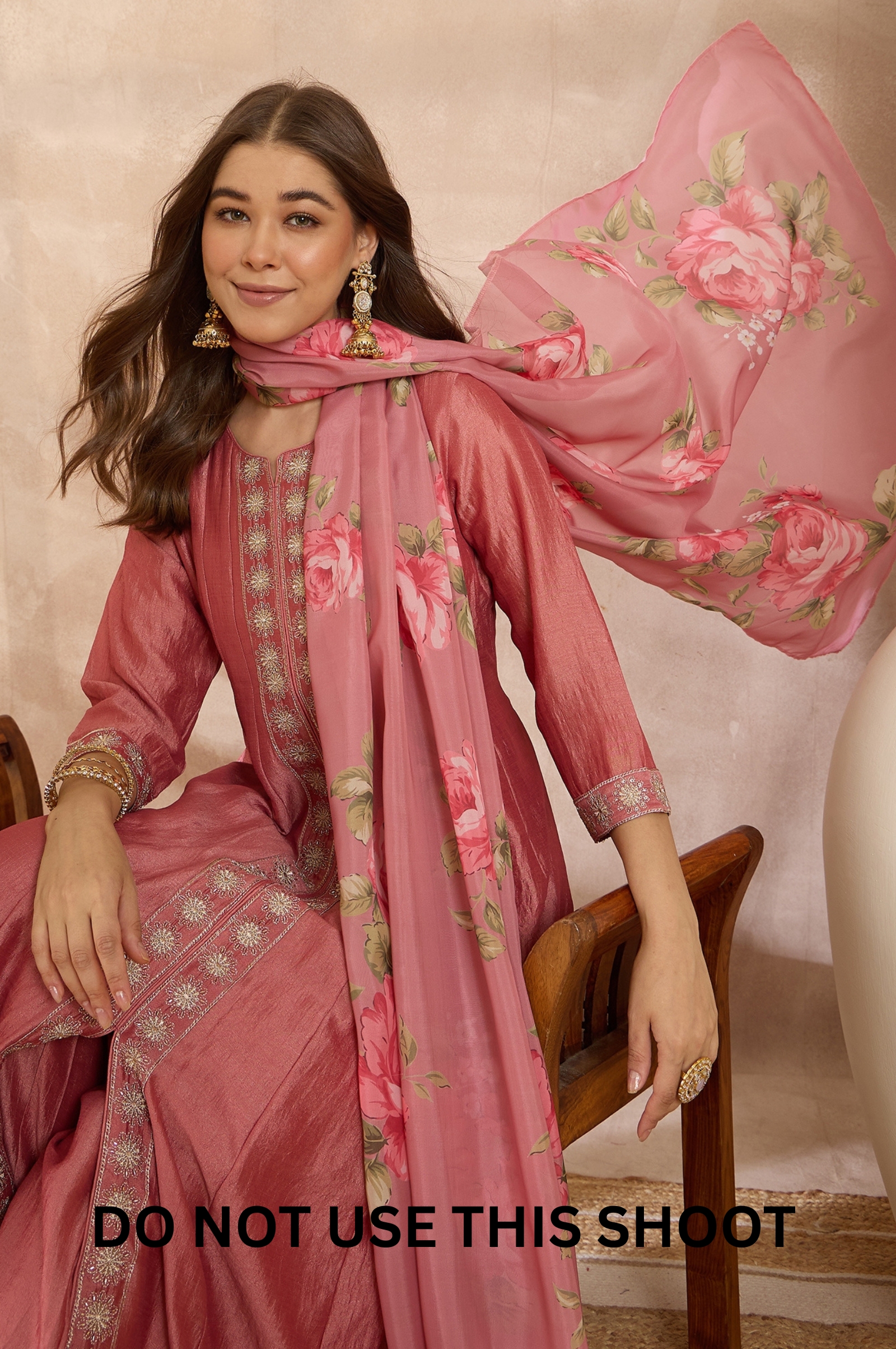 women-pink-embroidered-vichitra-silk-kurta-trousers-dupatta-set