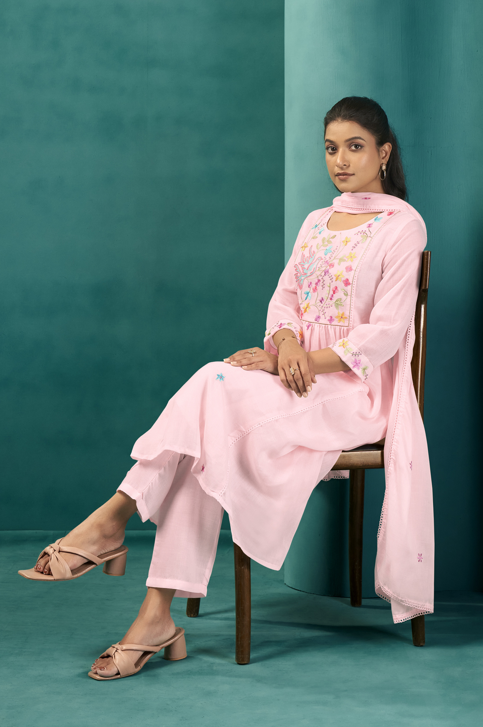 women-cotton-birds-embroidered-kurta-pant-with-dupatta-set